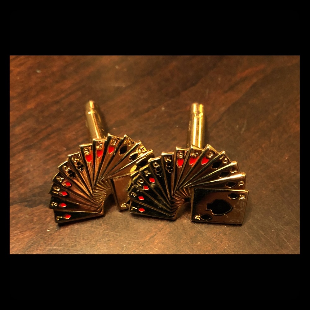 Men’s playing cards cuff links